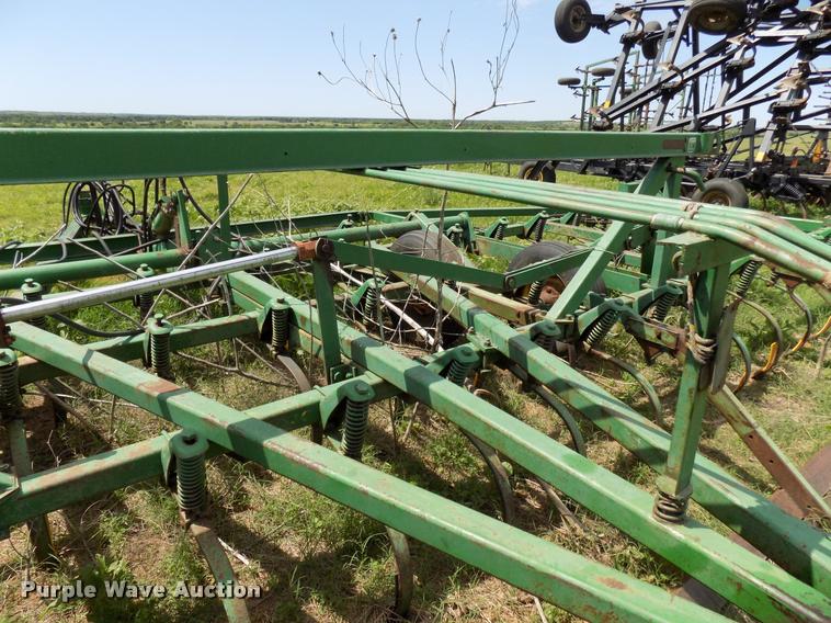 image for item DA6107 John Deere field cultivator