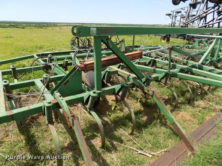 image for item DA6107 John Deere field cultivator