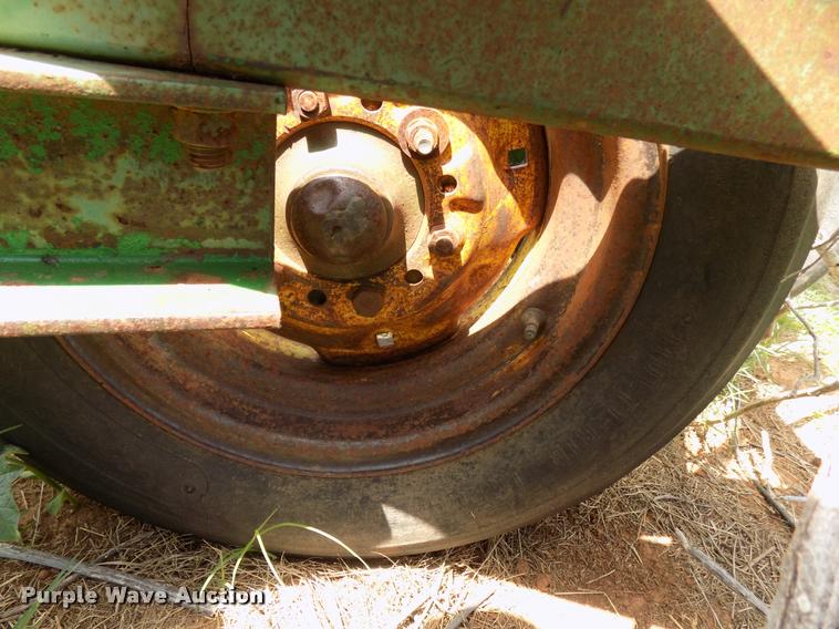 image for item DA6107 John Deere field cultivator