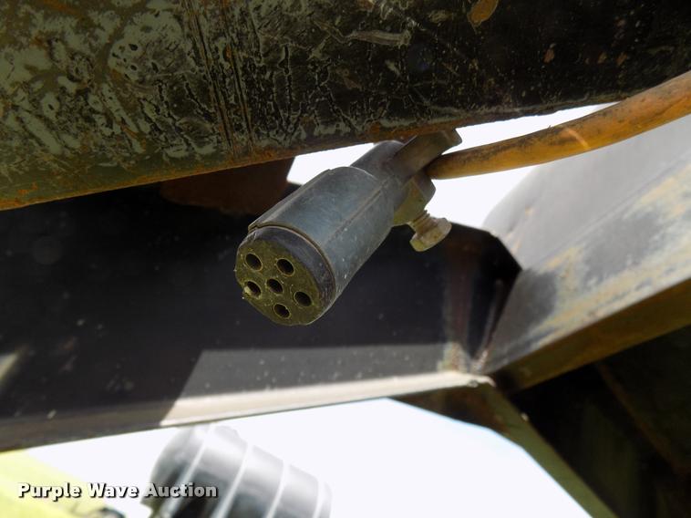 image for item DA6109 Shop built livestock trailer