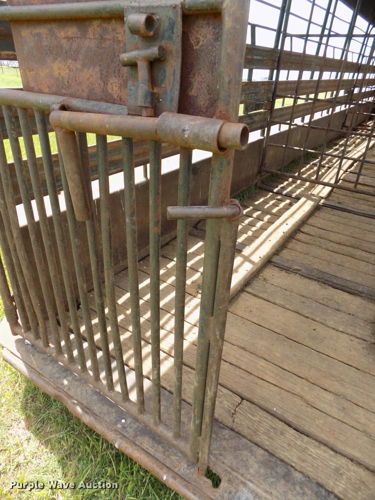 image for item DA6109 Shop built livestock trailer