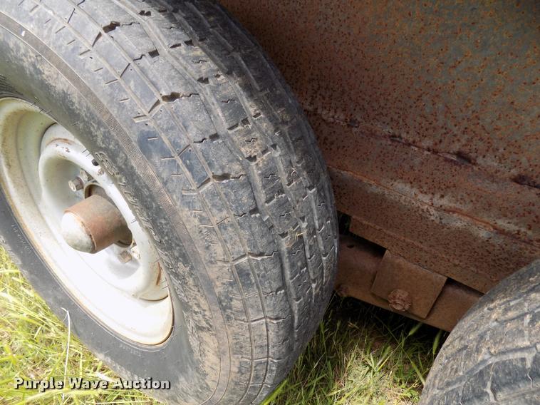image for item DA6109 Shop built livestock trailer