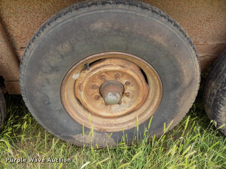 image for item DA6109 Shop built livestock trailer