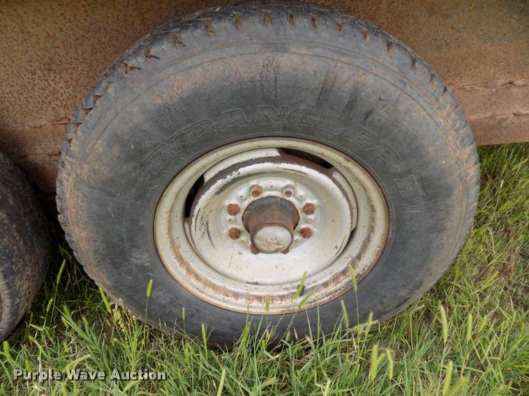 image for item DA6109 Shop built livestock trailer