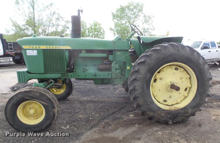 image for item DA6251 1972 John Deere 4020 tractor