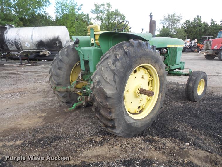 image for item DA6251 1972 John Deere 4020 tractor