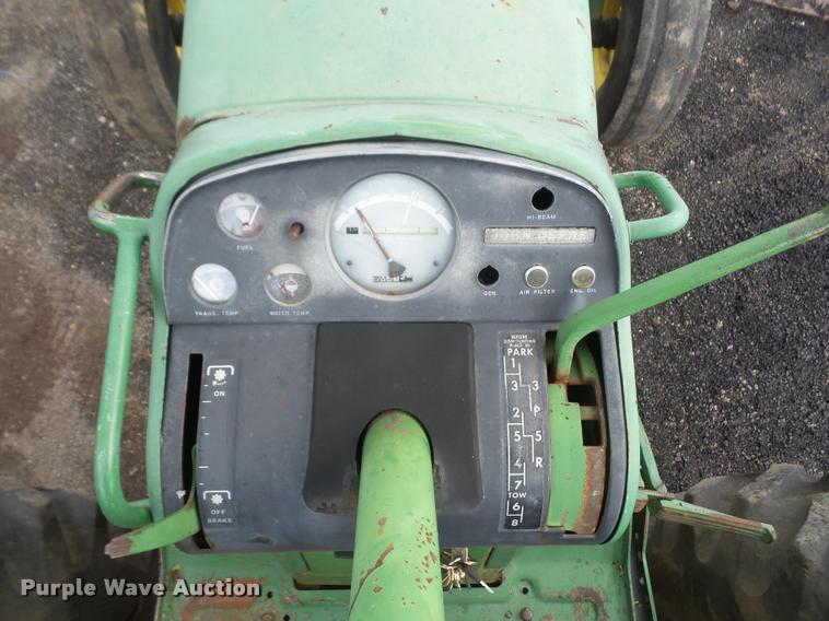 image for item DA6251 1972 John Deere 4020 tractor