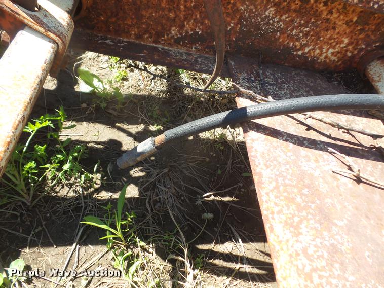 image for item DA6261 Welco 18000 bale fork