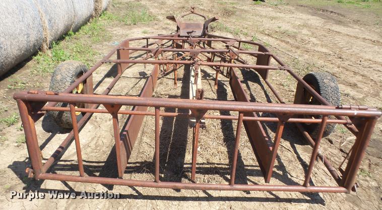 image for item DA6262 Welco bale accumulator