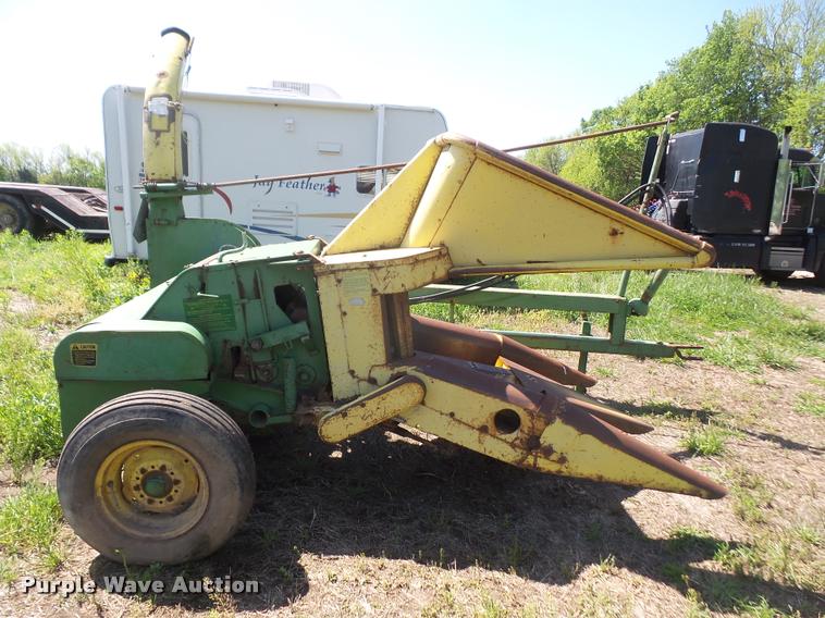 image for item DA6264 John Deere 35 forage harvester