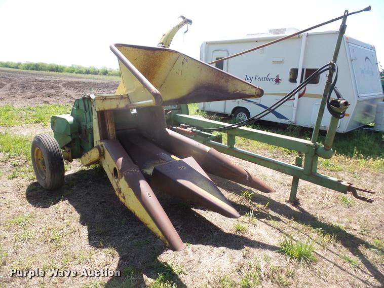 image for item DA6264 John Deere 35 forage harvester
