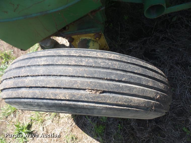 image for item DA6264 John Deere 35 forage harvester