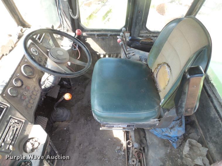 image for item DA6268 1976 Steiger Panther III ST310 4WD tractor