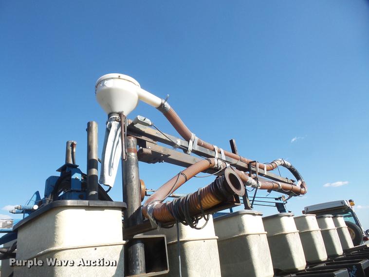 image for item DA6278 Kinze 2600 no-till split row planter