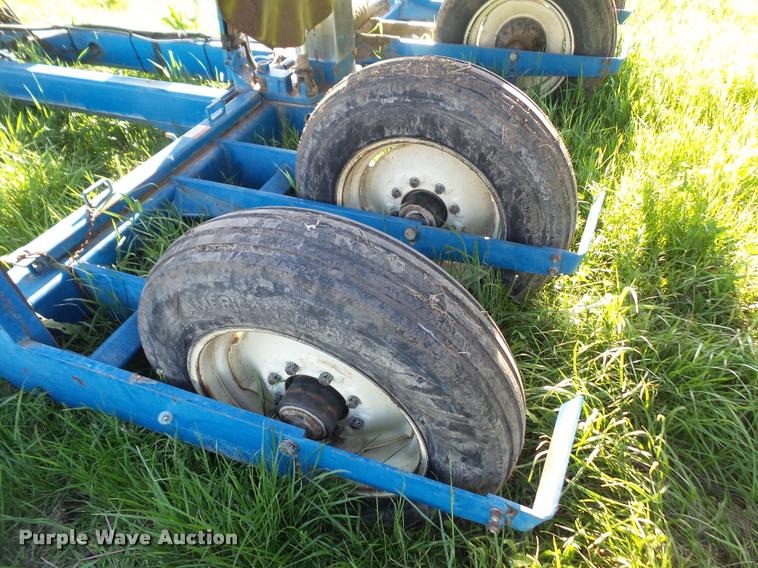 image for item DA6278 Kinze 2600 no-till split row planter