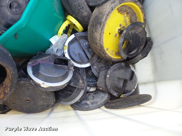 image for item DA6278 Kinze 2600 no-till split row planter