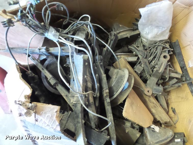 image for item DA6278 Kinze 2600 no-till split row planter