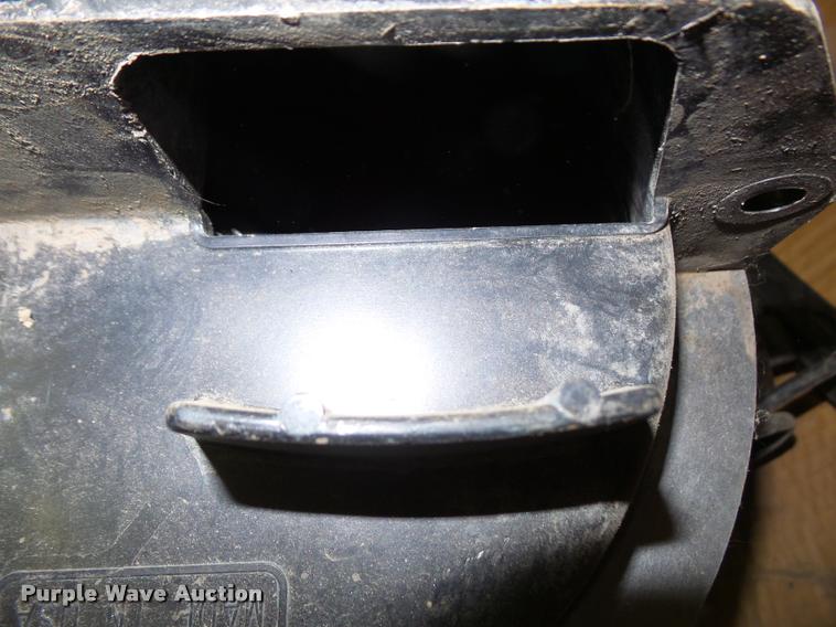 image for item DA6278 Kinze 2600 no-till split row planter