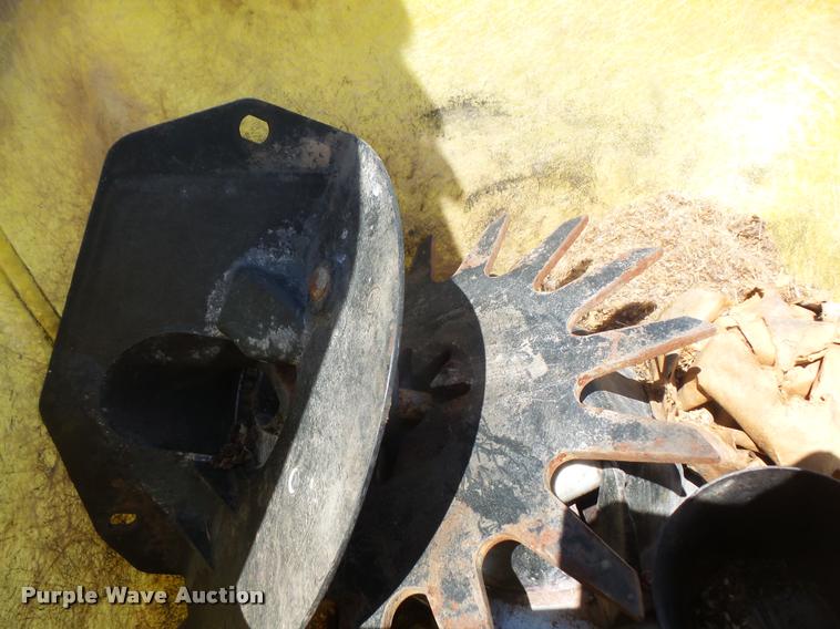 image for item DA6323 John Deere 7000 no-till planter