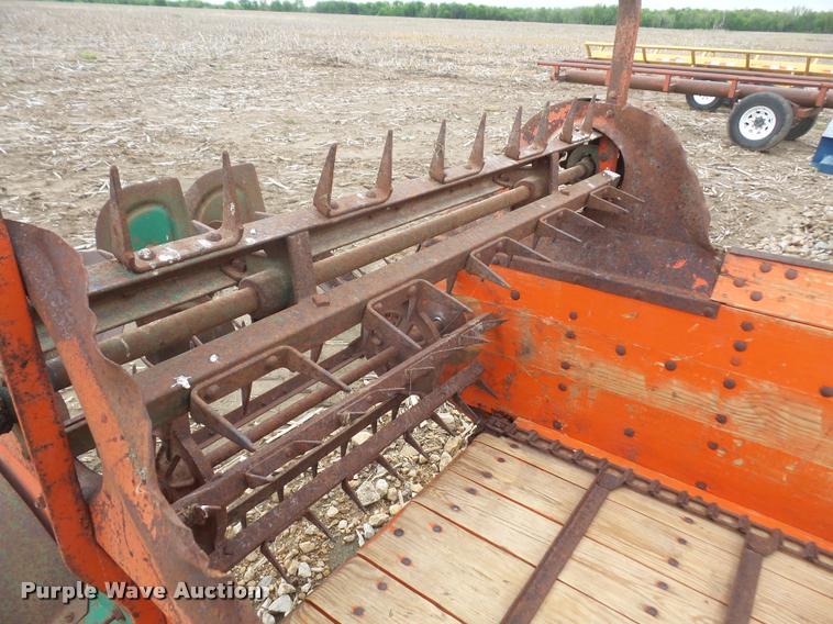 image for item DA8165 New Idea No. 12A manure spreader