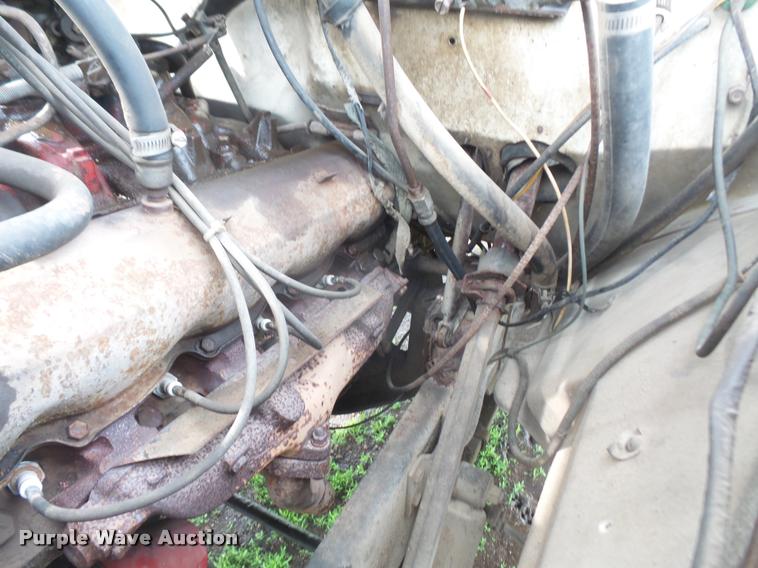 image for item DA8187 1969 International Loadstar 1700 grain truck