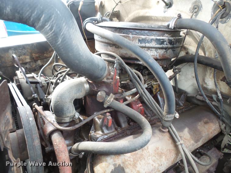 image for item DA8187 1969 International Loadstar 1700 grain truck