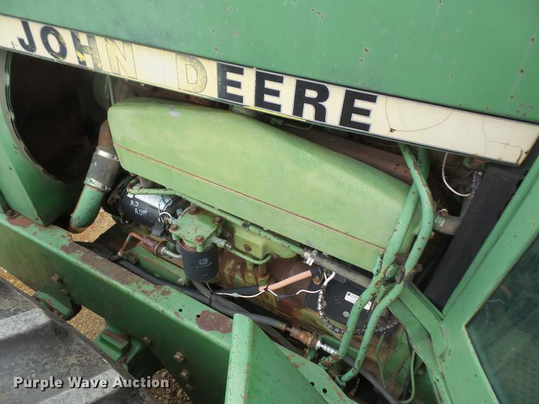 image for item DA8204 1979 John Deere 8440 4WD tractor
