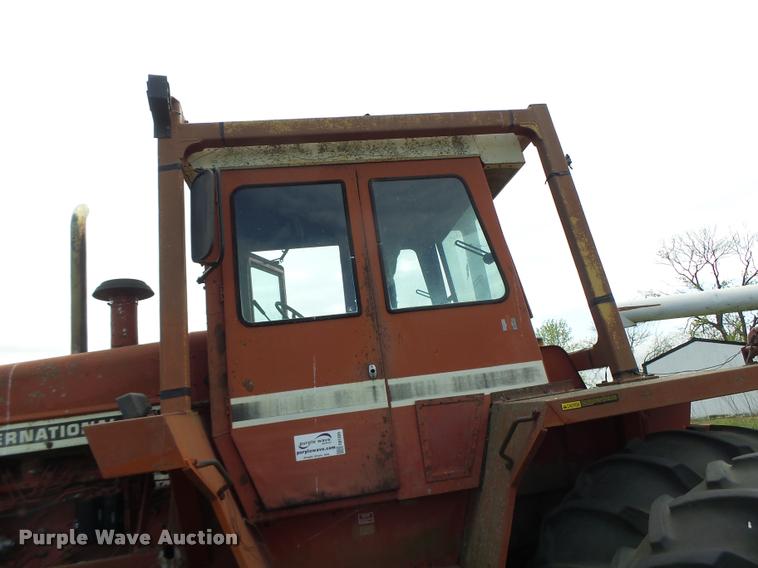 image for item DB1309 International 4186 4WD tractor