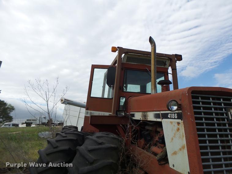 image for item DB1309 International 4186 4WD tractor