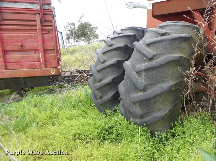 image for item DB1309 International 4186 4WD tractor