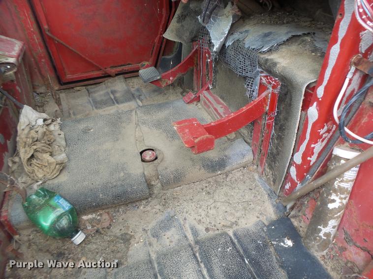 image for item DB1309 International 4186 4WD tractor