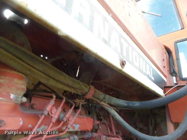 image for item DB1309 International 4186 4WD tractor