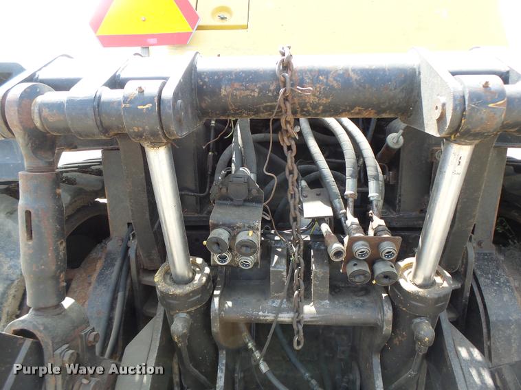 image for item DB1313 Caterpillar Challenger 65 tractor