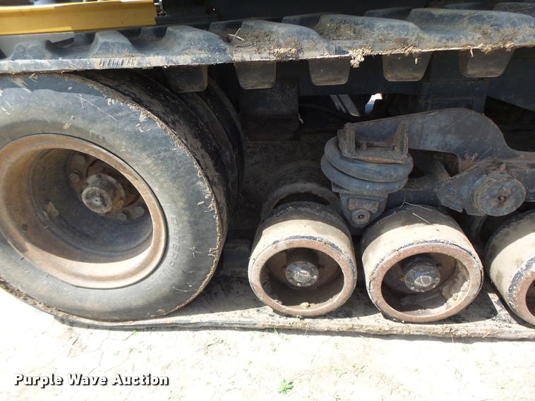 image for item DB1313 Caterpillar Challenger 65 tractor