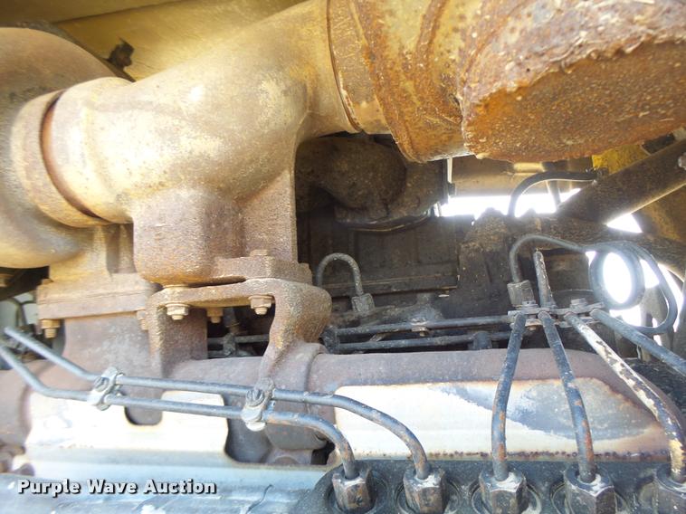 image for item DB1313 Caterpillar Challenger 65 tractor