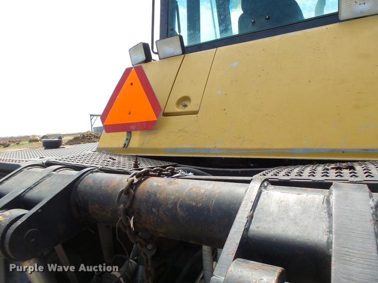 image for item DB1313 Caterpillar Challenger 65 tractor