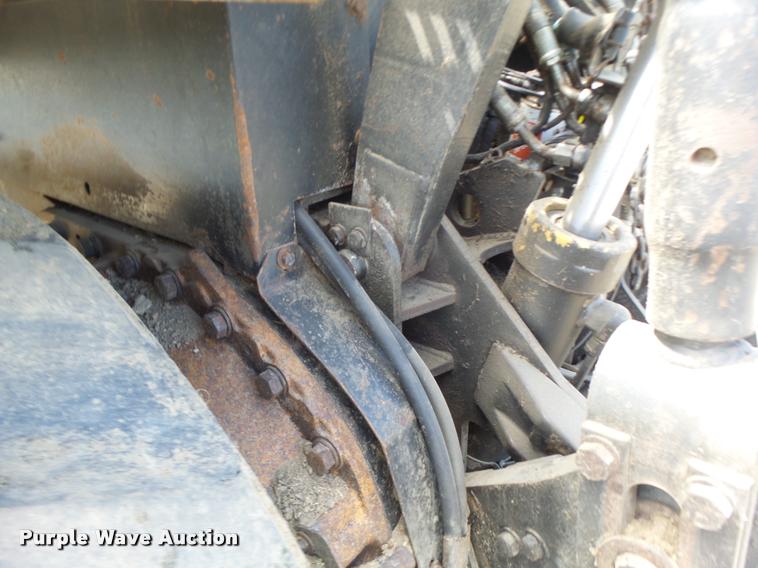 image for item DB1313 Caterpillar Challenger 65 tractor