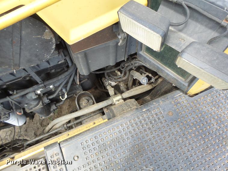 image for item DB1313 Caterpillar Challenger 65 tractor