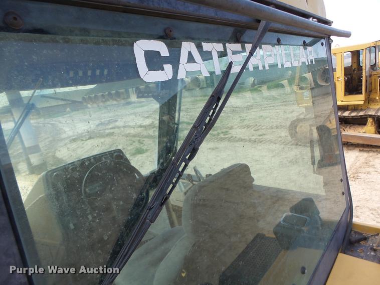 image for item DB1313 Caterpillar Challenger 65 tractor