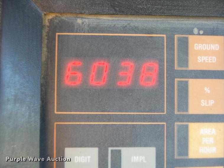 image for item DB1313 Caterpillar Challenger 65 tractor