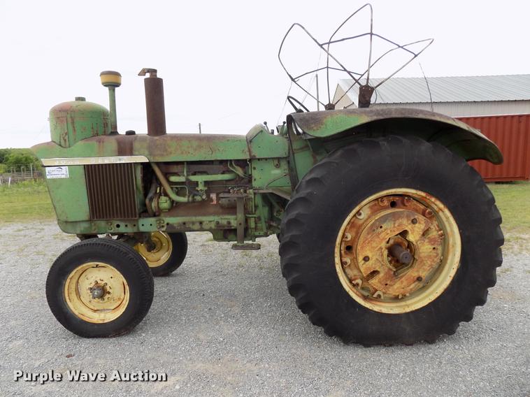image for item DB2279 1964 John Deere 4020 tractor