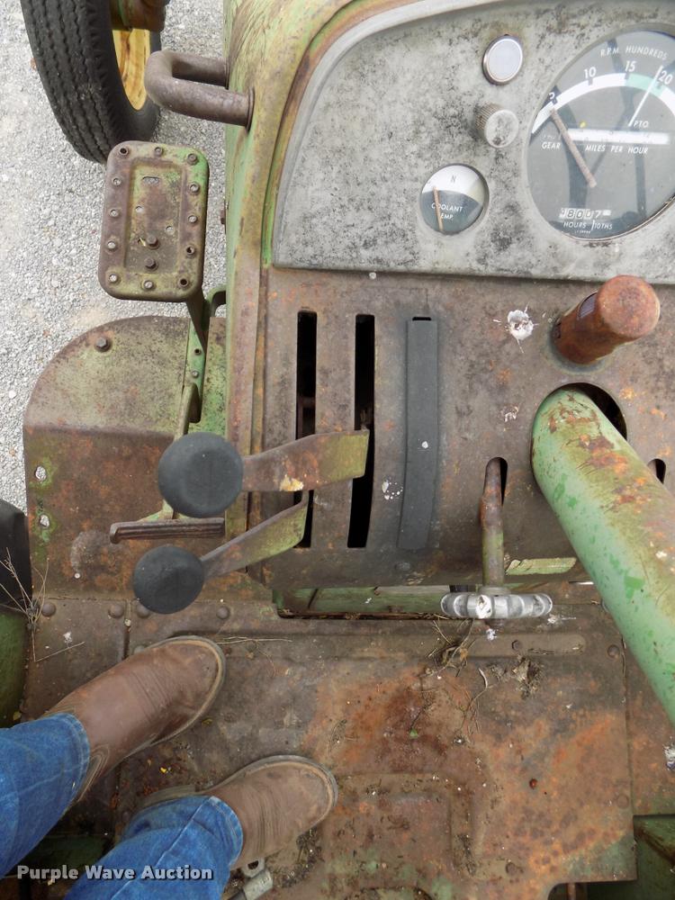 image for item DB2279 1964 John Deere 4020 tractor