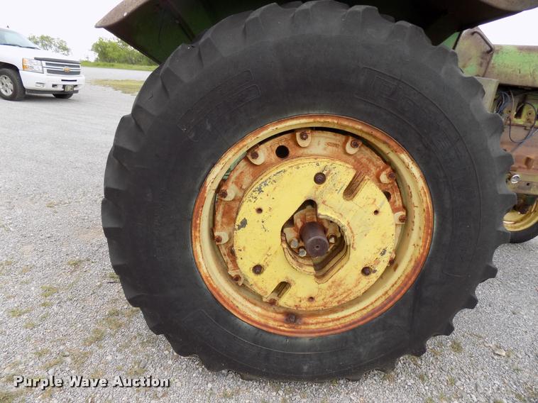 image for item DB2279 1964 John Deere 4020 tractor