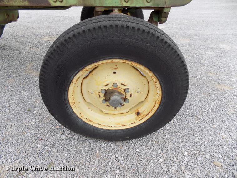 image for item DB2279 1964 John Deere 4020 tractor