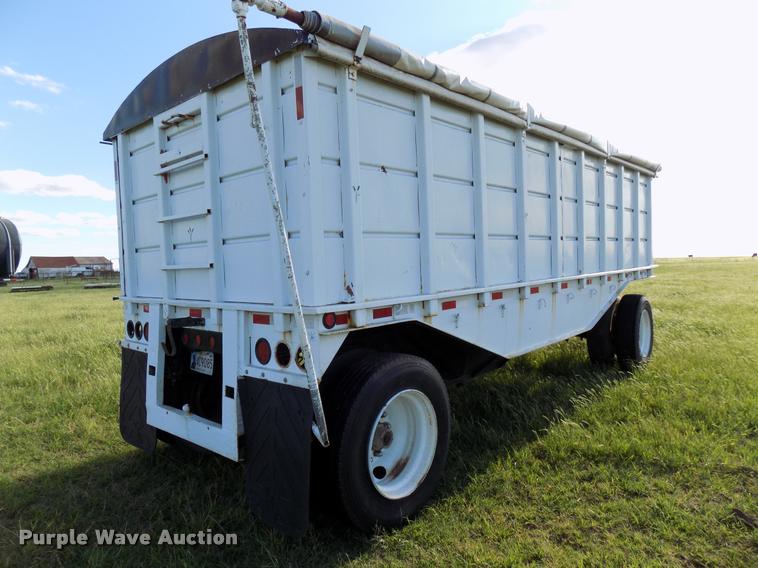 image for item DB2280 1965 Utility single hopper grain trailer