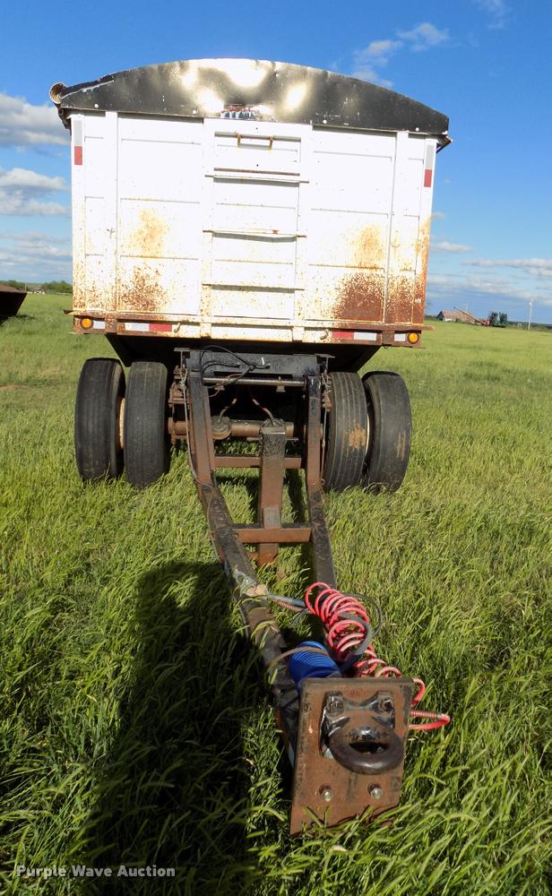 image for item DB2280 1965 Utility single hopper grain trailer