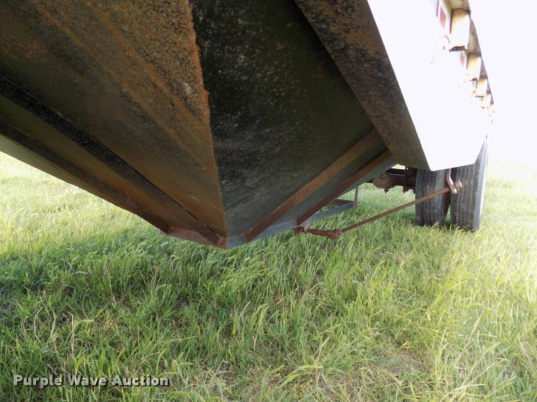 image for item DB2280 1965 Utility single hopper grain trailer