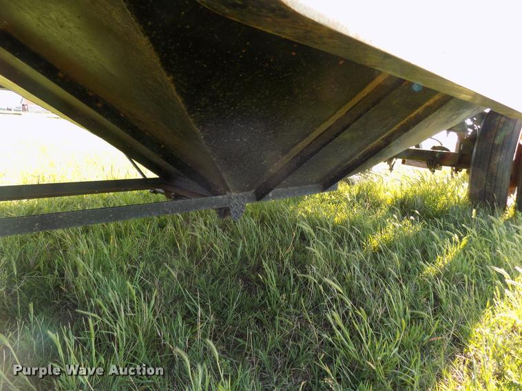 image for item DB2280 1965 Utility single hopper grain trailer