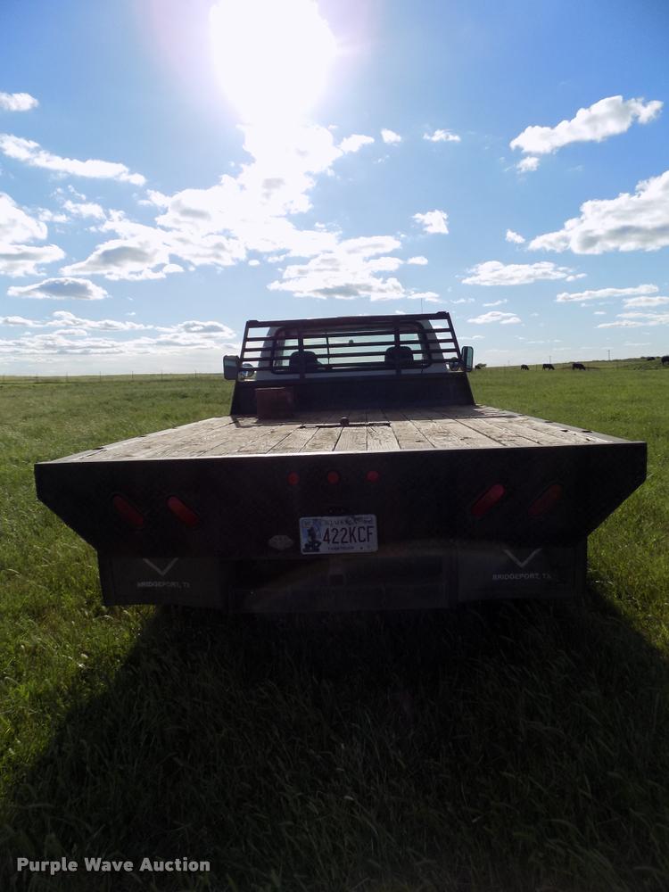 image for item DB2282 1994 Ford F450 Super Duty flatbed truck