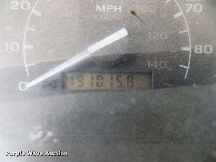 image for item DB2282 1994 Ford F450 Super Duty flatbed truck